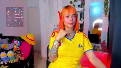hello  Im Danni online show from 06.17.26