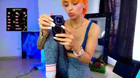 hello  Im Danni online show from 07.17.26