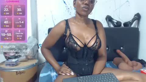 Snapshot of kandysexy chatting on 07.23.26 Paola online show from 07.23.26