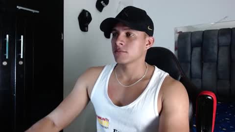 Snapshot of kane_coleman chatting on 12.31.24 K A N E online show from 12.31.24