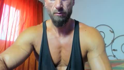 Snapshot of kanegriffin26 chatting on 05.26.26 Kane OF strongkane online show from 05.26.26