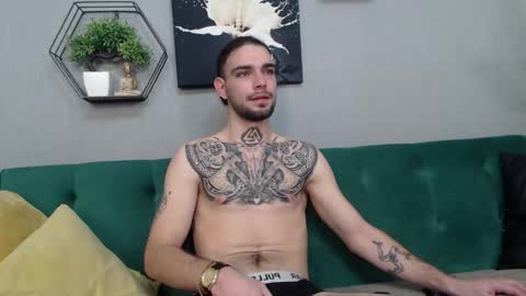 Snapshot of kanehunter chatting on 01.16.26 Kane online show from 01.16.26