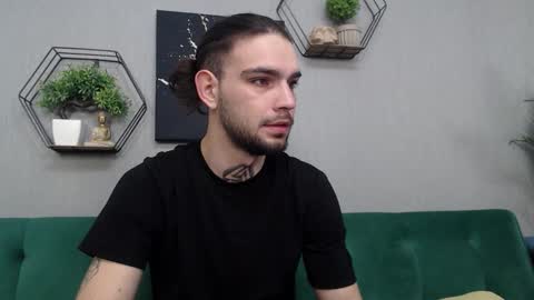 Snapshot of kanehunter chatting on 01.18.26 Kane online show from 01.18.26