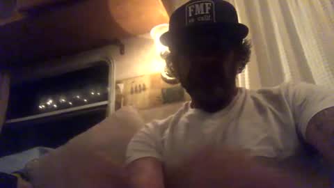 Snapshot of kaneisyours2420 chatting on 09.16.25 Tucker online show from 09.16.25