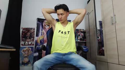 Snapshot of kanekixxxhot chatting on 03.17.26 andres online show from 03.17.26