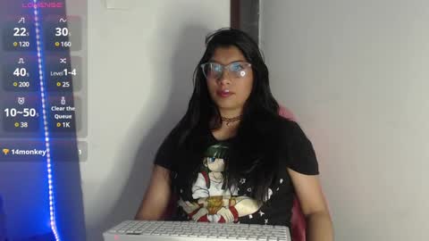Snapshot of kanroji_mitsuri_11 chatting on 03.09.25 Sanctuary online show from 03.09.25