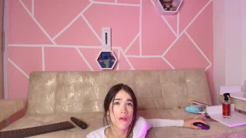 kaoriille online show from 02.13.25