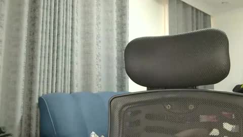 karalyn1 online show from 05.27.26