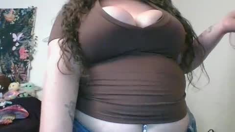 Snapshot of karamelbaby89 chatting on 02.22.26 karamelbaby89 online show from 02.22.26