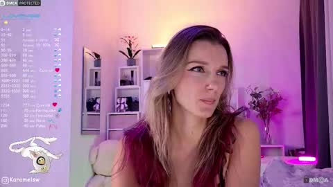 Snapshot of karamelsw chatting on 09.26.25 Julia online show from 09.26.25