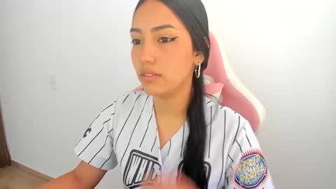 Snapshot of karely_sweet_ chatting on 05.22.26 karely_sweet_ online show from 05.22.26