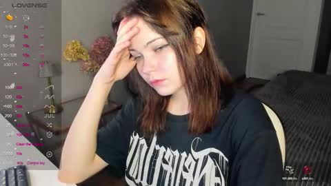 Karen online show from 09.24.25