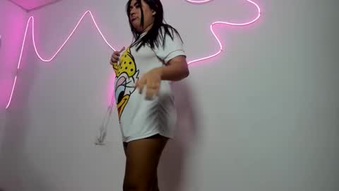 Snapshot of karen_josy chatting on 11.29.25 karen_josy online show from 11.29.25