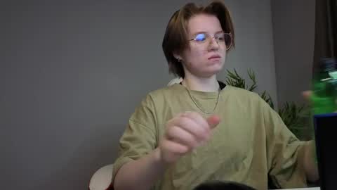 Karen online show from 03.29.26