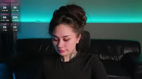 Snapshot of karenhotflirt chatting on 06.06.26 karenhotflirt online show from 06.06.26