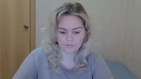 karennelsonx online show from 05.04.26