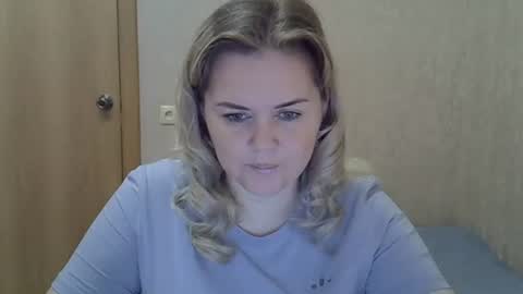 Snapshot of karennelsonx chatting on 06.30.26 karennelsonx online show from 06.30.26