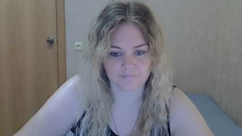 Snapshot of karennelsonx chatting on 08.02.26 karennelsonx online show from 08.02.26