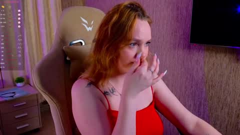Snapshot of kari_lunna chatting on 12.02.24 Karoline online show from 12.02.24