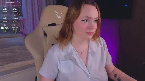 Snapshot of kari_lunna chatting on 01.18.25 Karoline online show from 01.18.25