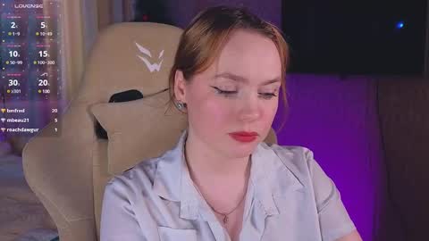 Snapshot of kari_lunna chatting on 01.18.25 Karoline online show from 01.18.25