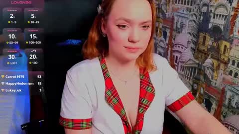 Snapshot of kari_lunna chatting on 02.20.25 Karoline online show from 02.20.25
