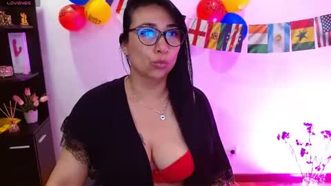 karime lee online show from 06.23.26