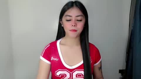 I AM BELLE online show from 05.04.26