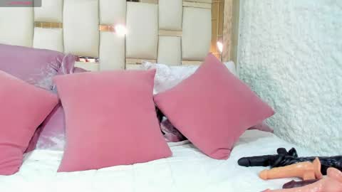 Karina online show from 04.19.26