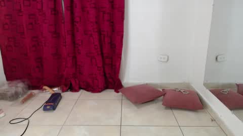 KarinaSimonz online show from 02.16.25