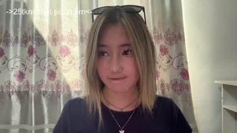 karissagius online show from 07.26.26