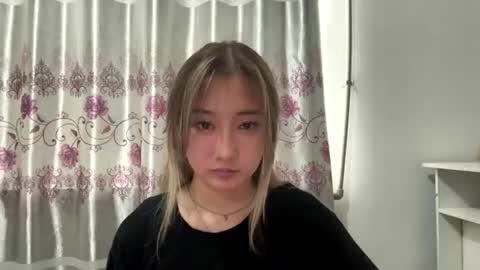 karissagius online show from 08.03.26