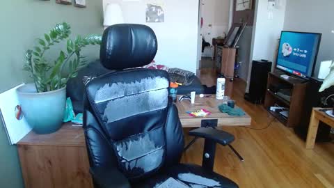 Snapshot of karl_mask chatting on 03.07.25 Karl online show from 03.07.25