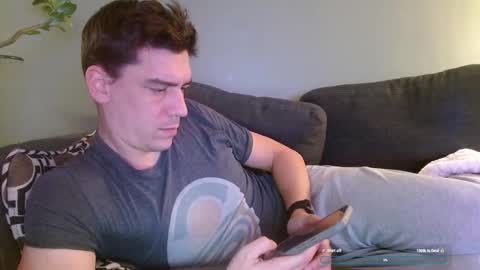 Snapshot of karl_mask chatting on 12.17.25 Karl online show from 12.17.25