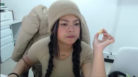 Snapshot of karla_cg chatting on 03.27.26 karla_cg online show from 03.27.26