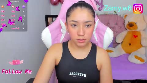 Snapshot of karla_cutee1 chatting on 09.09.25 karla online show from 09.09.25