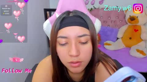 Snapshot of karla_cutee1 chatting on 09.18.25 karla online show from 09.18.25