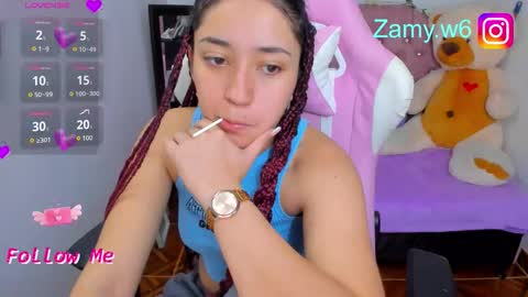 Snapshot of karla_cutee1 chatting on 10.07.25 karla online show from 10.07.25