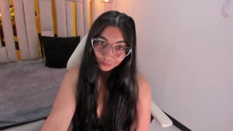 Karla  online show from 02.11.25