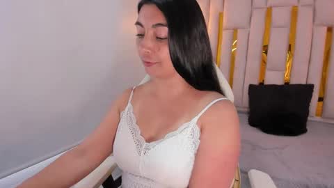 Karla  online show from 02.17.25