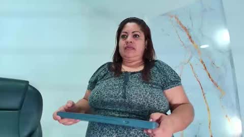 karla_hilton1 online show from 03.25.26