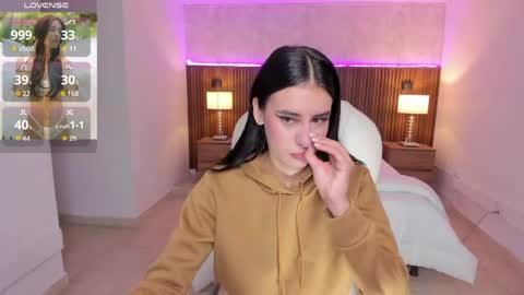 Karlaa  online show from 04.25.26