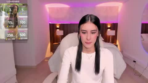 Snapshot of karlaa_james chatting on 08.03.26 Karlaa online show from 08.03.26