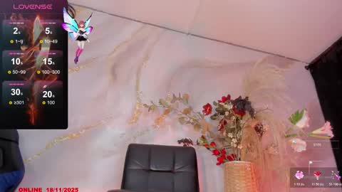 Snapshot of karlaebony_ts chatting on 11.18.25 KARLA online show from 11.18.25