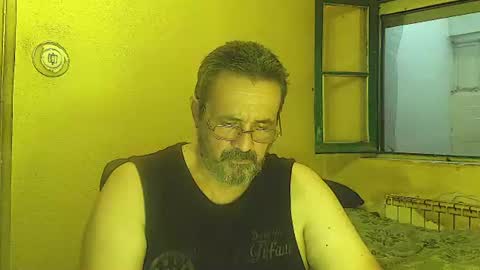 Snapshot of karlpal chatting on 06.28.26 karlpal online show from 06.28.26