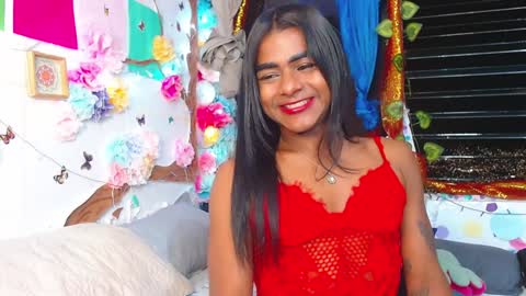 Snapshot of karly_coffe chatting on 01.14.25 KARLY.  online show from 01.14.25