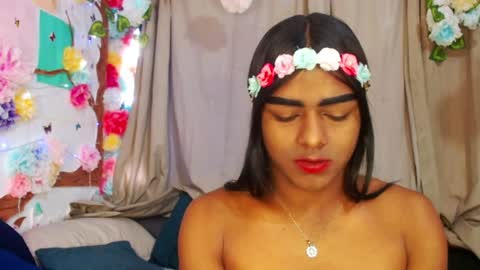 Snapshot of karly_coffe chatting on 02.04.25 KARLY.  online show from 02.04.25
