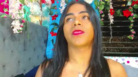 Snapshot of karly_coffe chatting on 10.13.25 KARLY.  online show from 10.13.25