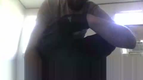 Snapshot of karnyx3 chatting on 12.09.24 Karlos Montoya online show from 12.09.24