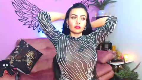 Karol Kenedy online show from 03.06.25